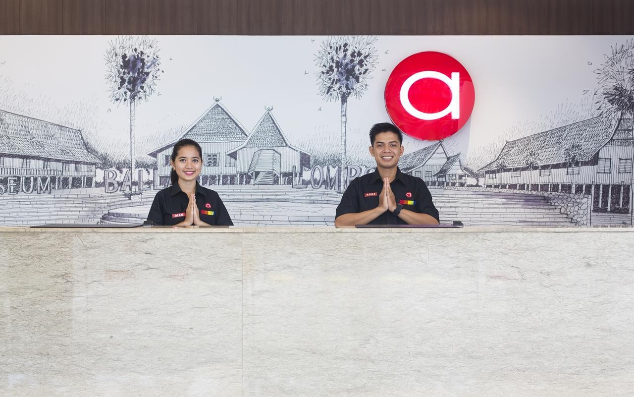 Amaris Hotel Ponorogo Экстерьер фото